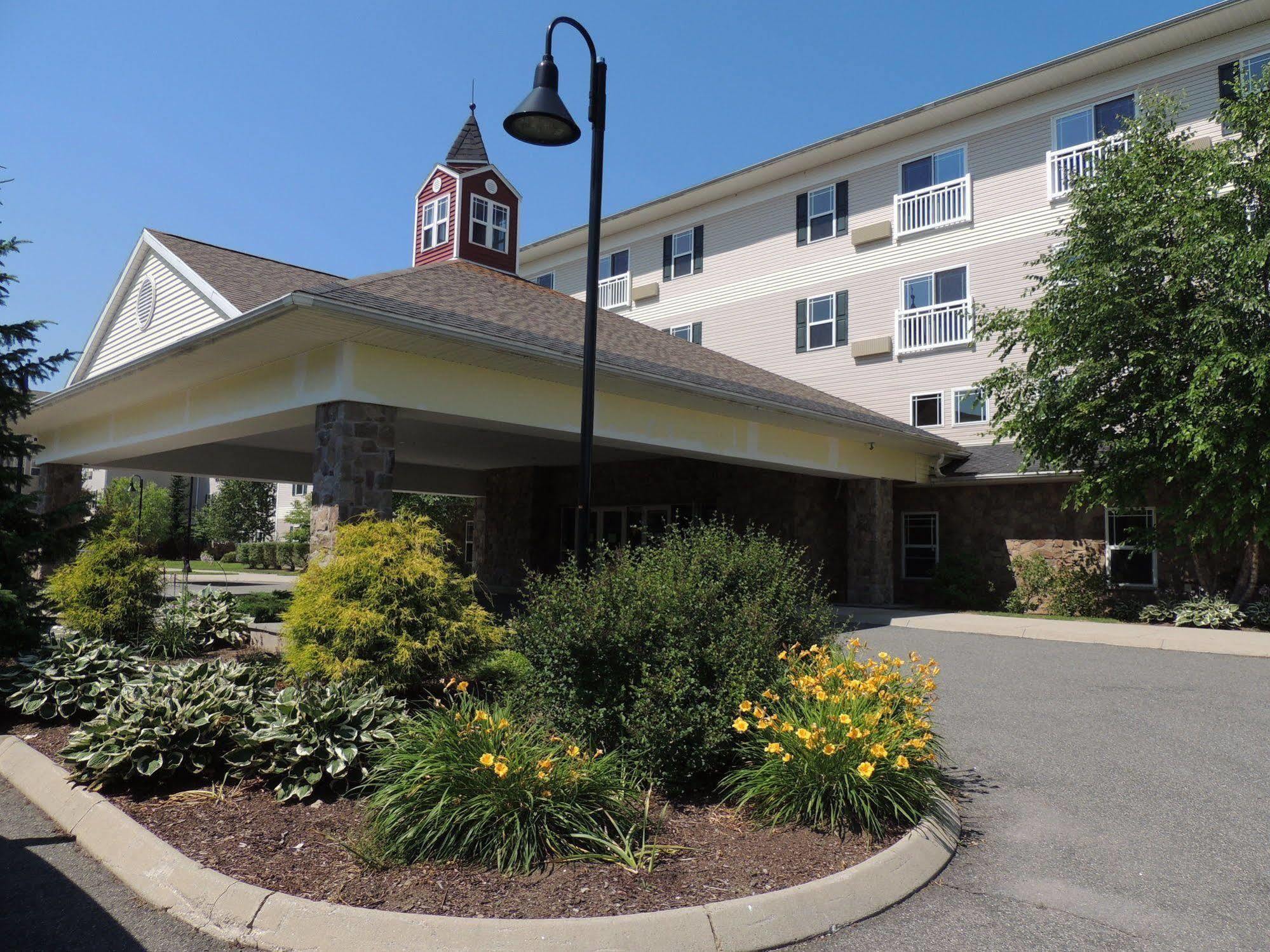 Berkshire Mountain Lodge Pittsfield Exteriör bild